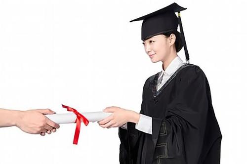 速覽！我省本土人才成人學(xué)歷提升專項(xiàng)招生政策出爐！