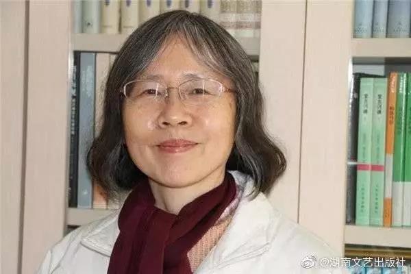 小學(xué)學(xué)歷，成諾貝爾獎候選人，殘雪雖敗猶榮：家庭是我的一切