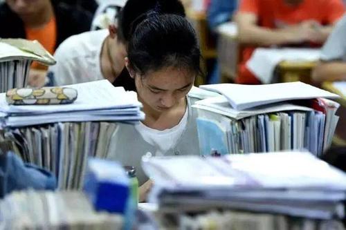 2020年高考是否推遲？開學(xué)考研到底咋辦？教育部集中回應(yīng)不得不看