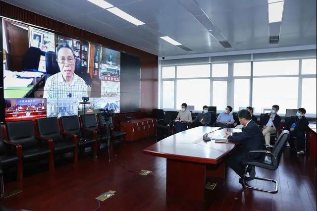 關(guān)于復(fù)課！在教育部的會上，鐘南山、李蘭娟、張文宏“同框”發(fā)聲....