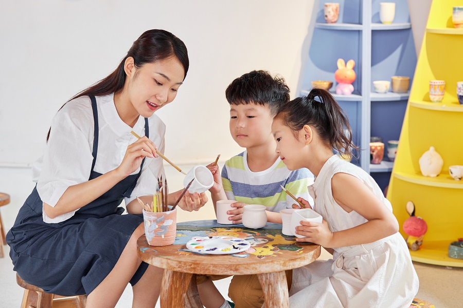 學(xué)美術(shù)對(duì)孩子一生的4大好處！